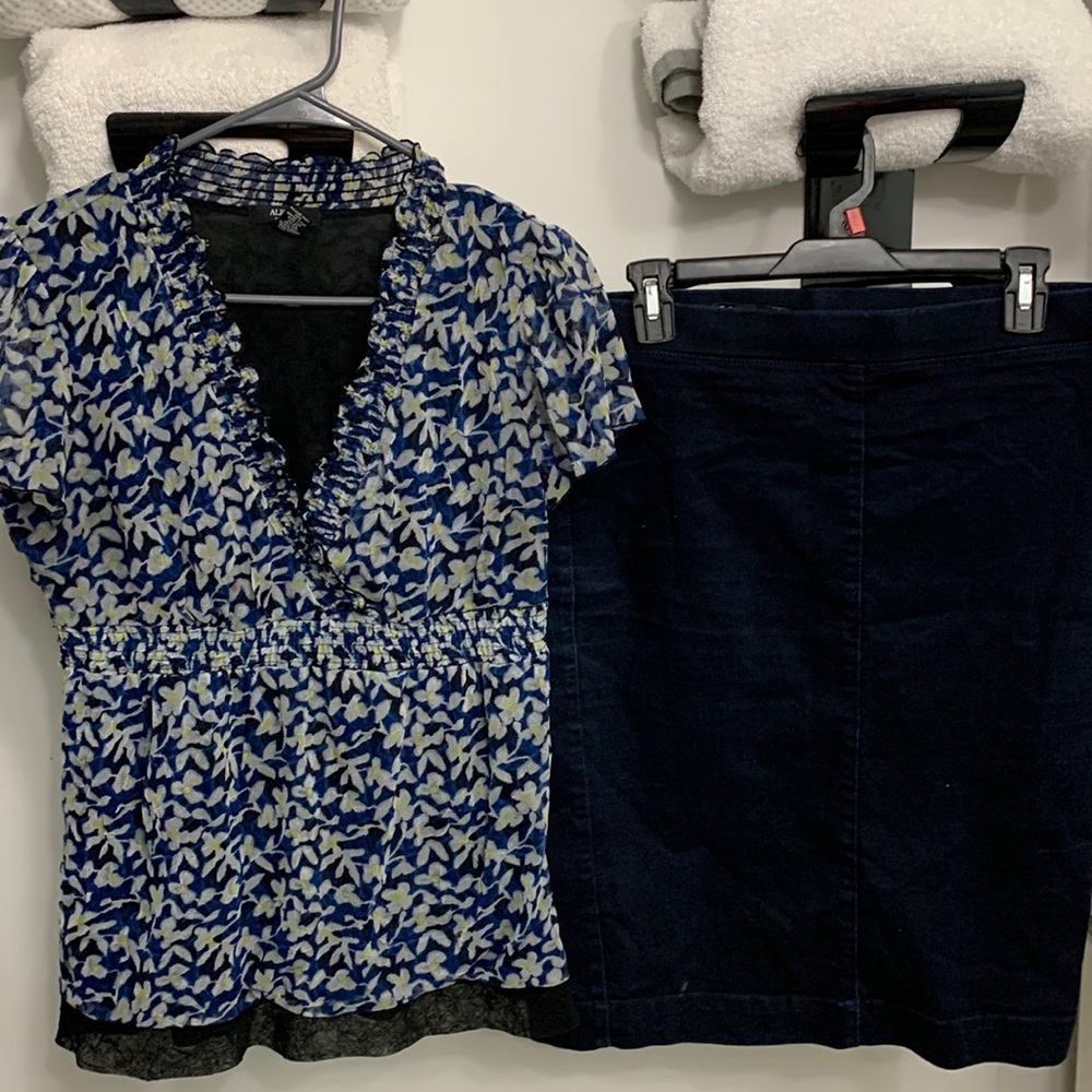 Alfani top size P/S with denim skirt L